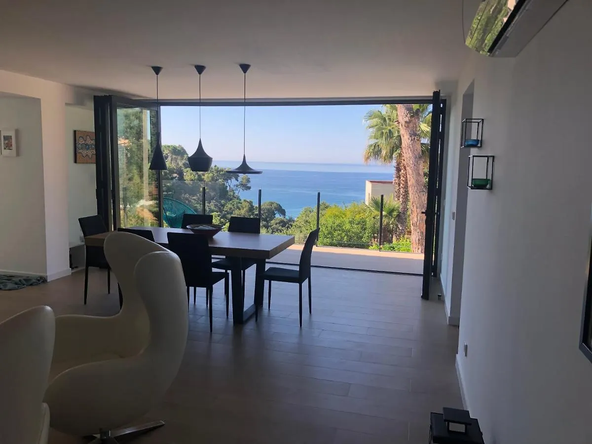 Casa Karian Apartment Tossa de Mar Spain